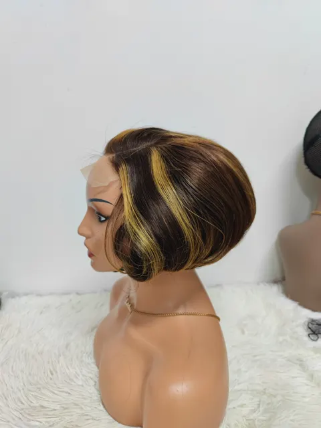 HEB Crown Luxe Copper Chic Bob Wig